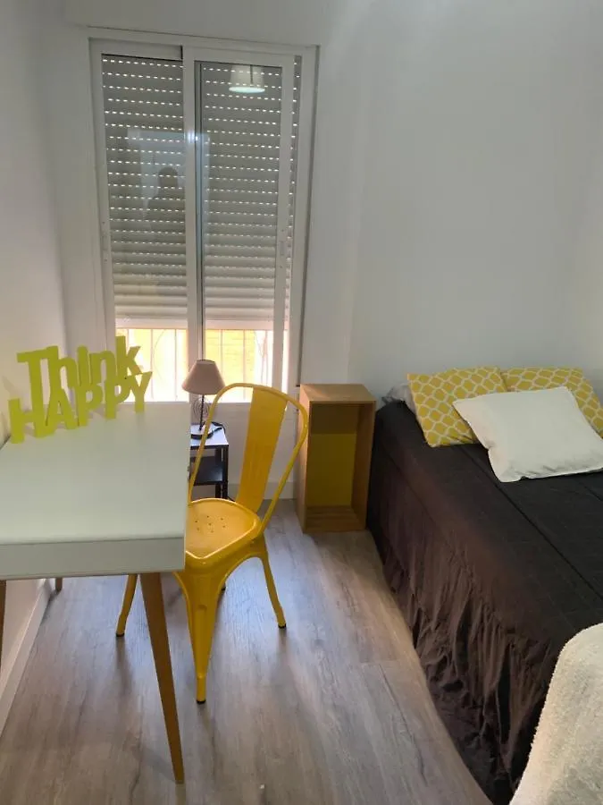 3Centro Malaga Especial Grupos Parking Gratis Daire 0*,  İspanya